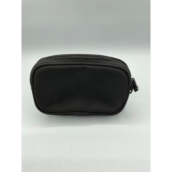 Tumi Small Black Zippered Travel Pouch - Picture 2 of 4